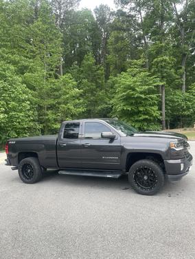 Black 2016 Chevrolet Silverado 1500 2LT
