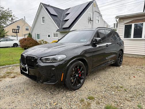 Black 2024 BMW X3 M40i