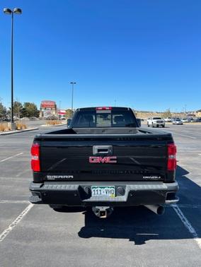 Photo 5 of 9 of 2015 GMC Sierra 3500 Denali