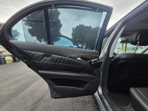 2004 Mercedes-Benz E-Class E320