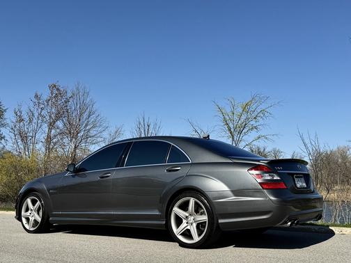 2009 Mercedes-Benz S-Class S 63 AMG
