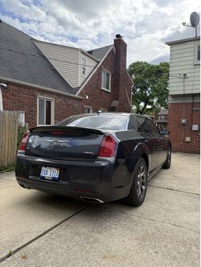 2016 Chrysler 300 S