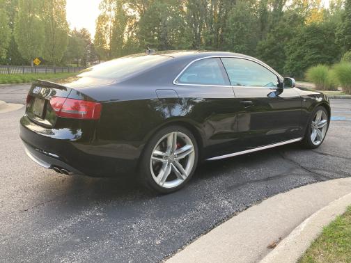 2011 Audi S5 4.2 Premium Plus