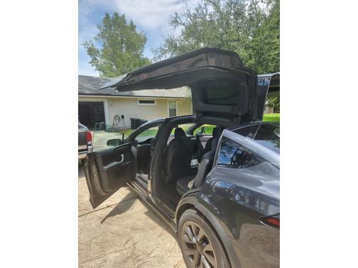 2025 Tesla Model X AWD