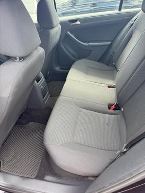 Black 2016 Volkswagen Jetta 1.4T S