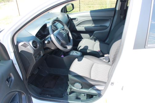 2023 Mitsubishi Mirage ES