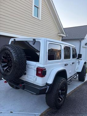 White 2022 Jeep Wrangler Unlimited Rubicon