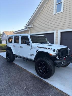 White 2022 Jeep Wrangler Unlimited Rubicon