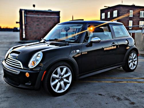 Black 2005 MINI Cooper S Base