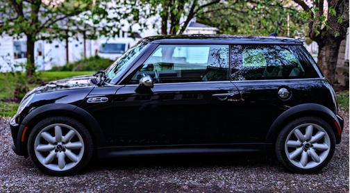 Black 2005 MINI Cooper S Base