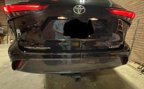 Black 2021 Toyota Highlander Limited