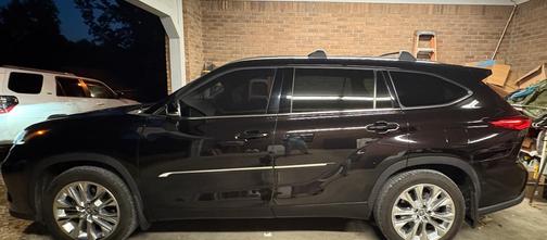 Black 2021 Toyota Highlander Limited