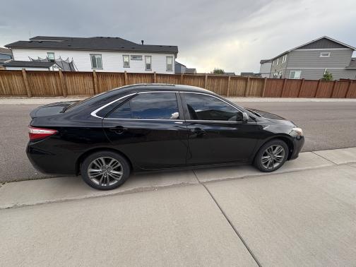 2017 Toyota Camry SE