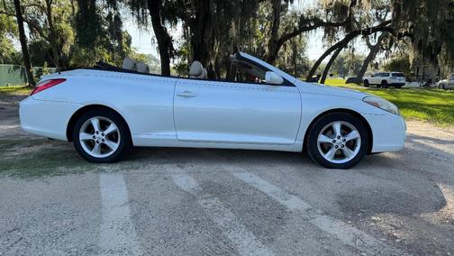 White 2007 Toyota Camry Solara SLE V6