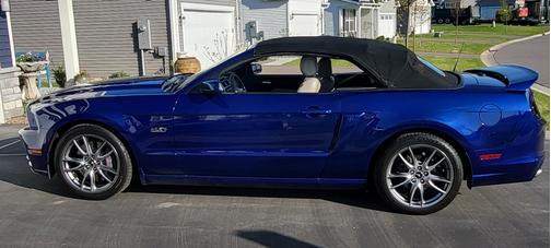 2014 Ford Mustang GT Premium