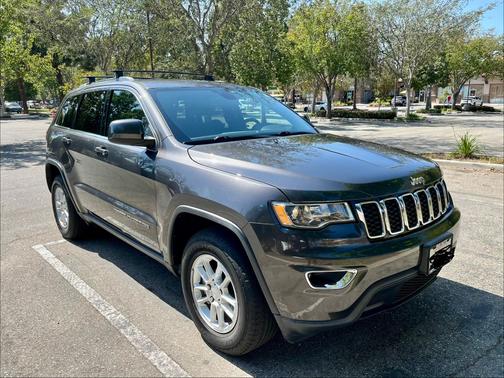 Gray 2020 Jeep Grand Cherokee Laredo