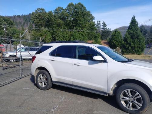 White 2010 Chevrolet Equinox LT
