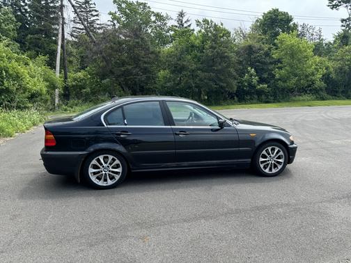 2004 BMW 330 xi