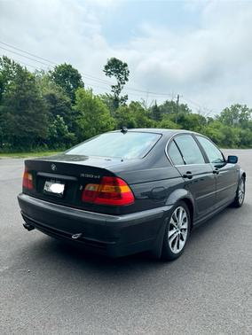 2004 BMW 330 xi