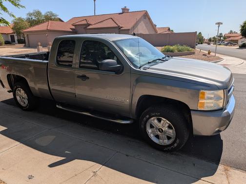 Silver 2008 Chevrolet Silverado 1500 LT1 Extended Cab
