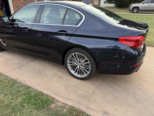 2019 BMW 530 i