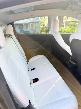 2024 Tesla Model Y Performance