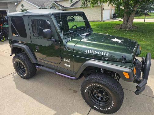 Green 2004 Jeep Wrangler X