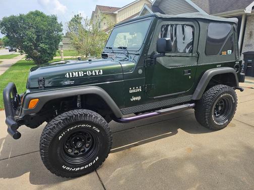 Green 2004 Jeep Wrangler X