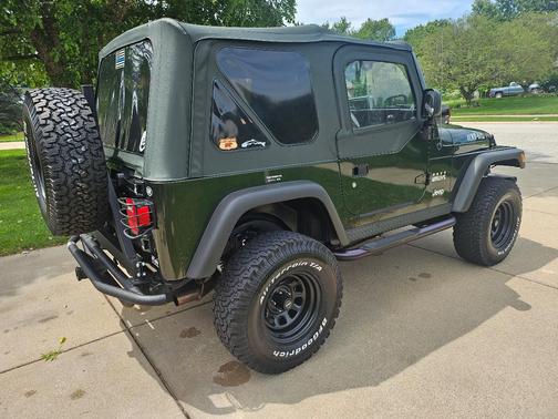 Green 2004 Jeep Wrangler X