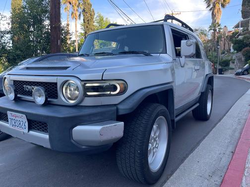 Silver 2007 Toyota FJ Cruiser Base