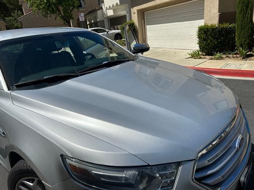 Silver 2013 Ford Taurus Limited