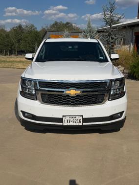 White 2018 Chevrolet Suburban LT