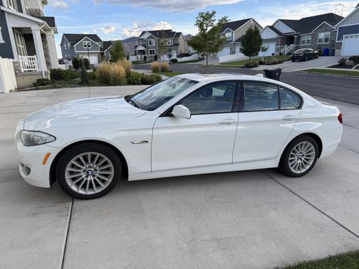 2013 BMW ActiveHybrid 5 Base