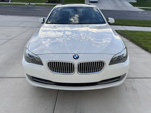 2013 BMW ActiveHybrid 5 Base