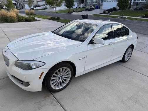 2013 BMW ActiveHybrid 5 Base