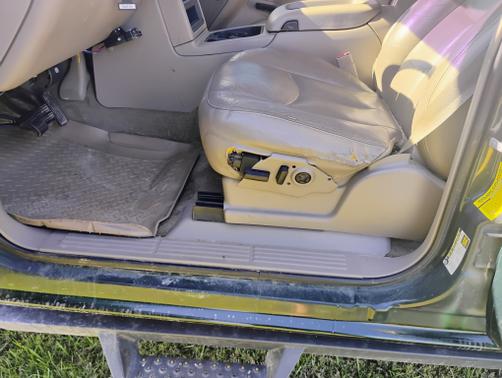 2004 GMC Sierra 2500 SLT H/D Crew Cab