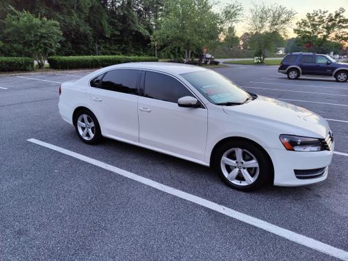 2014 Volkswagen Passat 1.8T SE