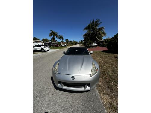 2010 Nissan 370Z Touring
