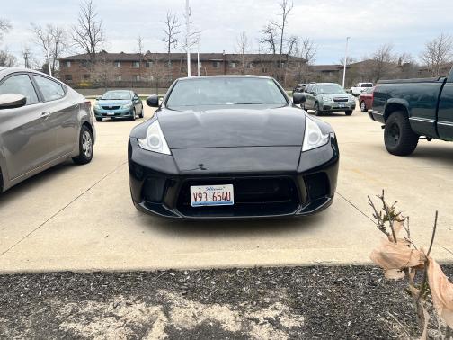 Photo 4 of 6 of 2014 Nissan 370Z Base