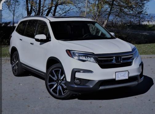 White 2019 Honda Pilot Touring 7-Passenger
