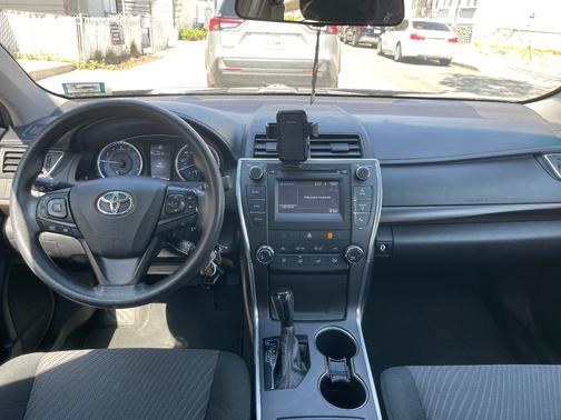 Black 2017 Toyota Camry LE