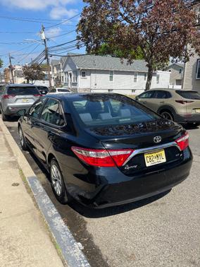 Black 2017 Toyota Camry LE