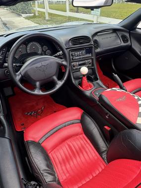 Silver 2000 Chevrolet Corvette Base