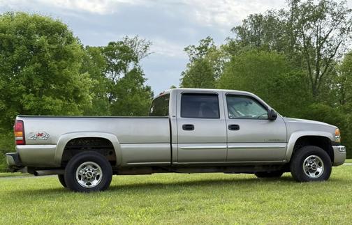 2003 GMC Sierra 2500 SLT H/D Crew Cab