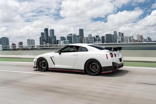 White 2016 Nissan GT-R NISMO