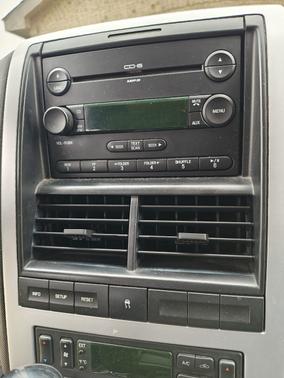 2006 Mercury Mountaineer Luxury