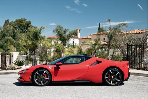 2022 Ferrari SF90 Stradale Base