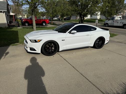 2016 Ford Mustang GT Premium