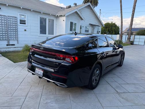 Black 2021 Kia K5 LXS