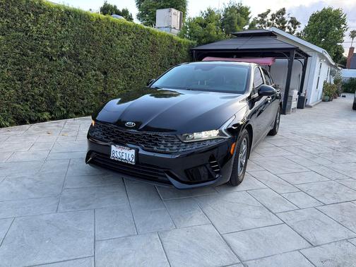 Black 2021 Kia K5 LXS